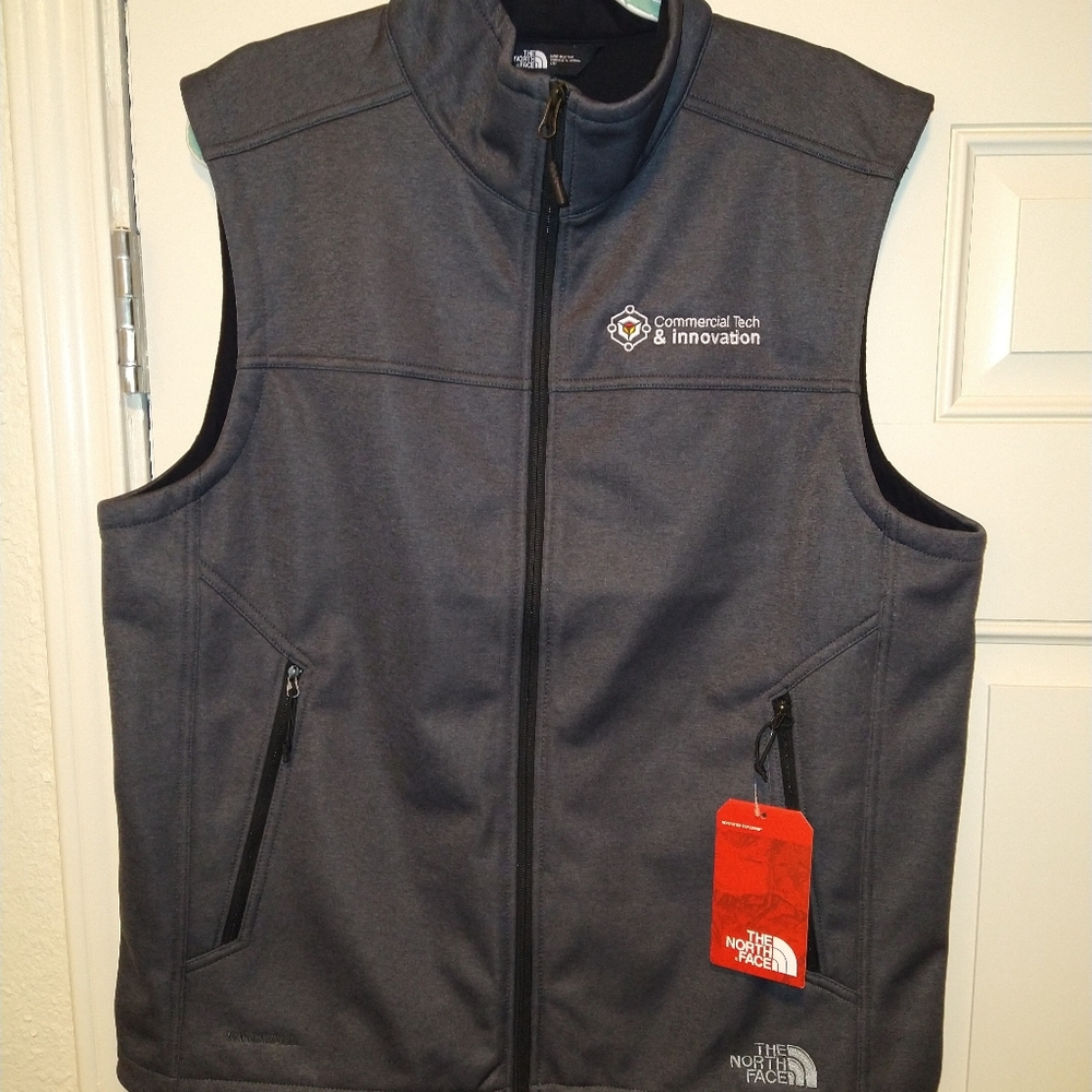NWT The North Face Ridgewall Dark Grey Full Zip Vest Men's sz Large W/Logo.